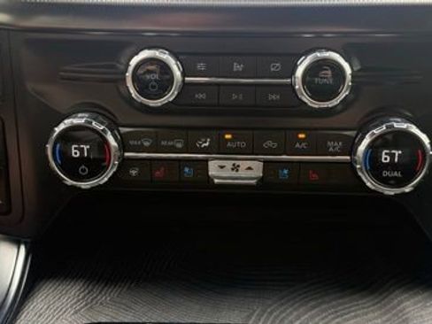 Used 2021 Ford F150 Platinum w/ Equipment Group 701A High image 14