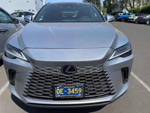 Used 2025 Lexus RX 350 AWD w/ Convenience Package image 4