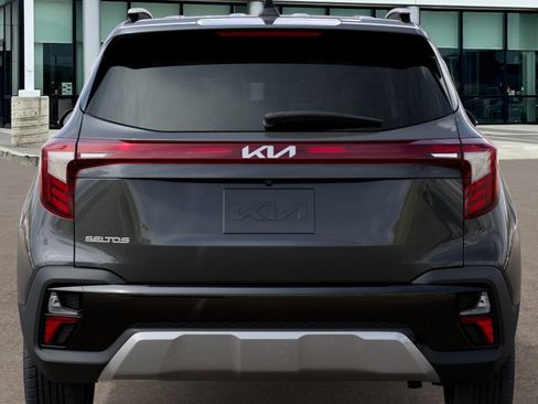 New 2026 Kia Seltos EX FWD image 14