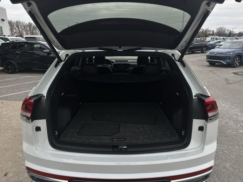 Certified 2023 Volkswagen Atlas Cross Sport SEL image 27