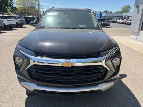 Certified 2025 Chevrolet TrailBlazer LT AWD/4WD image 8