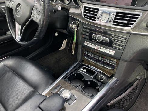 Used 2014 Mercedes-Benz E 350 Sedan w/ Premium 1 Package image 23