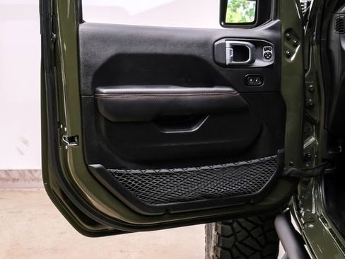 Used 2023 Jeep Gladiator Mojave w/ LED Lighting Group image 77