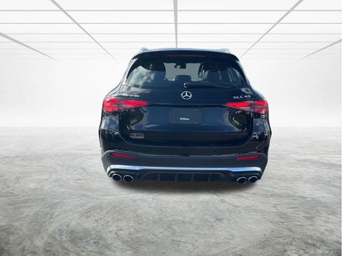 Used 2025 Mercedes-Benz GLC 43 AMG 4MATIC image 5