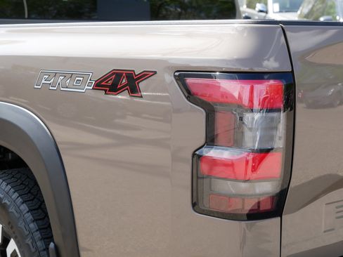 Certified 2023 Nissan Frontier PRO-4X w/ Technology Package AWD/4WD image 17