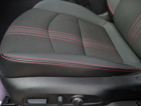 Used 2024 Chevrolet Equinox RS image 27