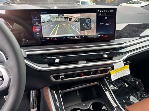 New 2026 BMW X5 M60i image 26