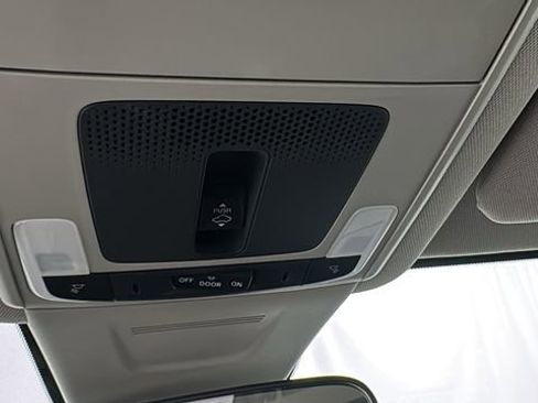 Used 2024 Honda CR-V EX image 30