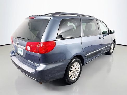 Used 2009 Toyota Sienna XLE Limited AWD/4WD image 7
