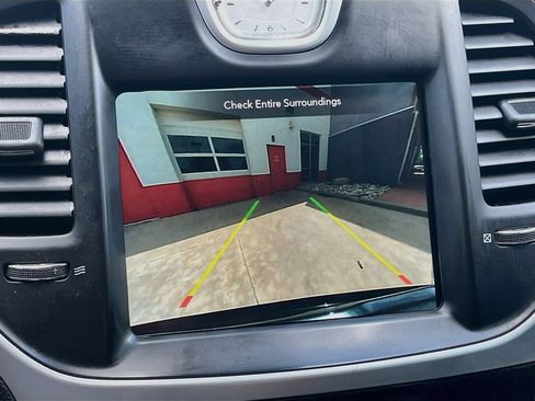 Used 2023 Chrysler 300 Touring L w/ Popular Equipment Group AWD/4WD image 14