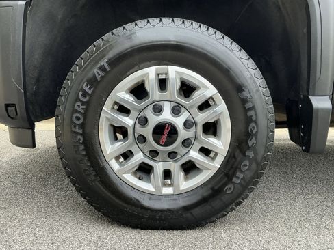 Used 2024 GMC Sierra 2500 Pro w/ Convenience Package AWD/4WD image 13