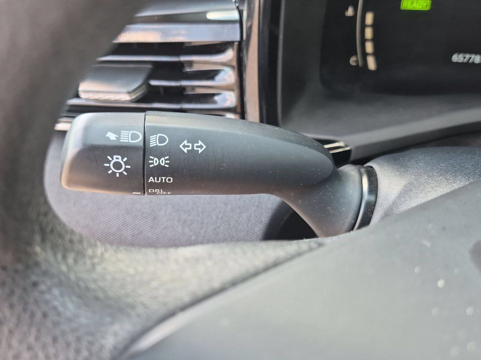 Used 2025 Toyota Camry LE FWD image 16