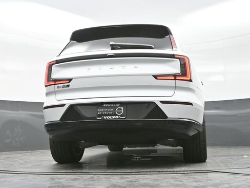 Used 2025 Volvo EX90 Plus image 25