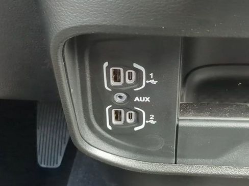New 2026 RAM 3500 Tradesman AWD/4WD image 24