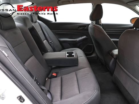 Used 2025 Nissan Altima 2.5 SV FWD image 22