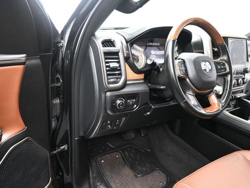 Used 2022 RAM 1500 Limited w/ Body Color Bumper Group AWD/4WD image 19