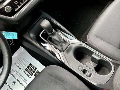 Used 2023 Toyota Corolla LE image 16