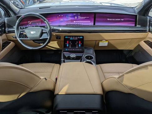 New 2025 Cadillac Escalade IQ Luxury 2 image 13