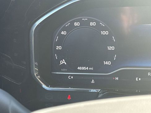 Used 2024 Chevrolet Silverado 2500 LTZ image 22