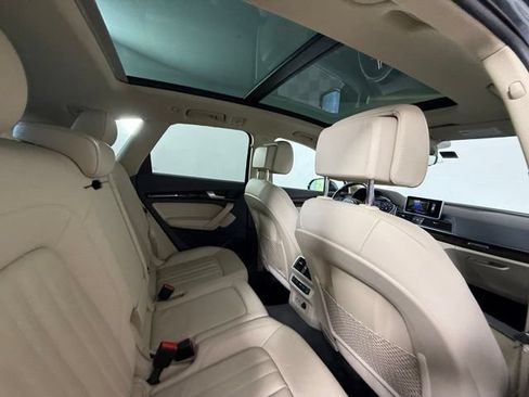 Used 2019 Audi Q5 2.0T Premium Plus w/ Premium Plus Package AWD/4WD image 38
