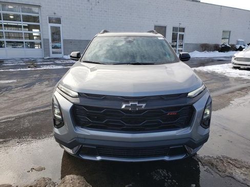 New 2026 Chevrolet Equinox RS w/ Convenience Package III AWD/4WD image 2