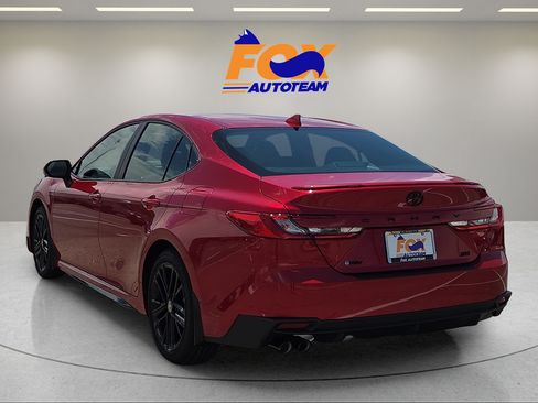 New 2026 Toyota Camry SE FWD image 3
