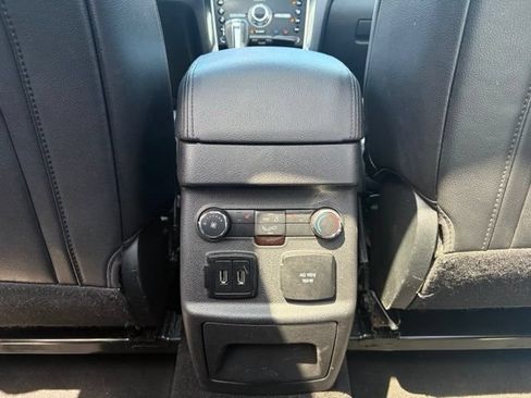 Used 2018 Ford Explorer Limited w/ Equipment Group 301A AWD/4WD image 13