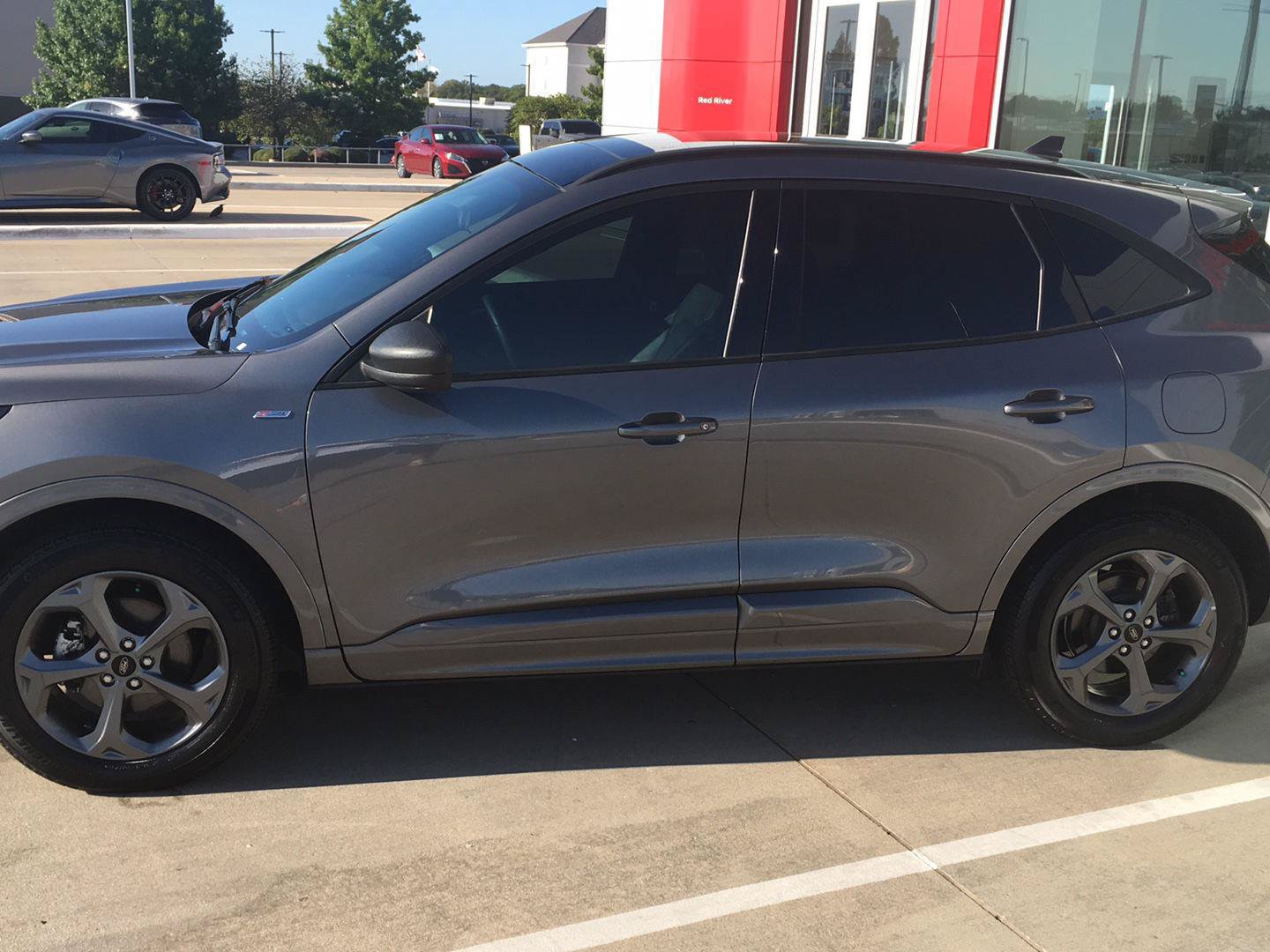 Used 2024 Ford Escape ST-Line w/ Tech Pack #1 AWD/4WD image 11