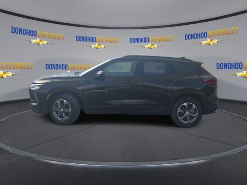 New 2026 Chevrolet Blazer LT w/ Convenience Package FWD image 8