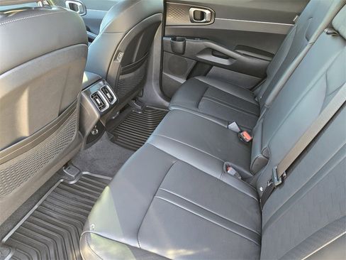 New 2026 Kia Sorento S image 20