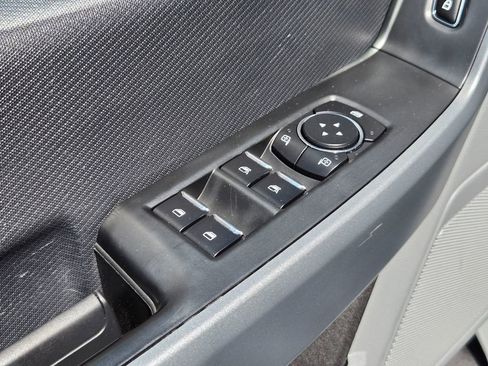 Used 2023 Ford F150 XLT AWD/4WD image 12