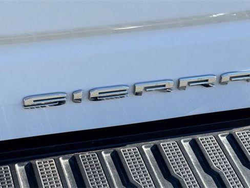 Used 2024 GMC Sierra 1500 Denali w/ Denali Reserve Package image 26
