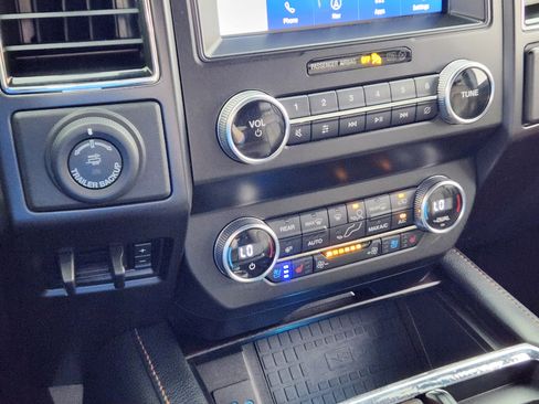 Used 2021 Ford Expedition Max King Ranch image 24