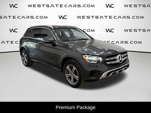 Used 2021 Mercedes-Benz GLC 300 image 2