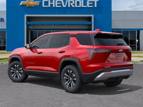 New 2027 Chevrolet Equinox LT w/ Convenience Package II FWD image 3