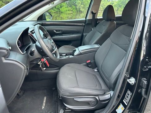 Used 2023 Hyundai Tucson SE FWD image 15