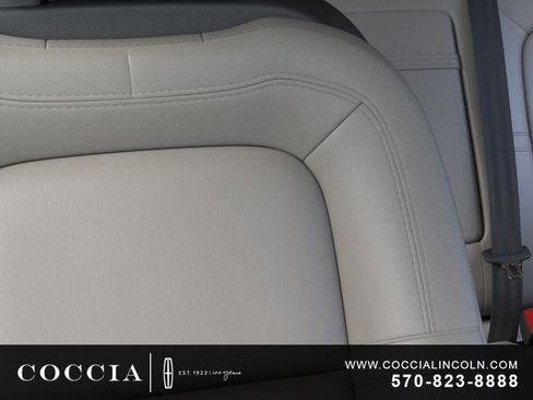 New 2026 Lincoln Corsair Premiere AWD/4WD image 16