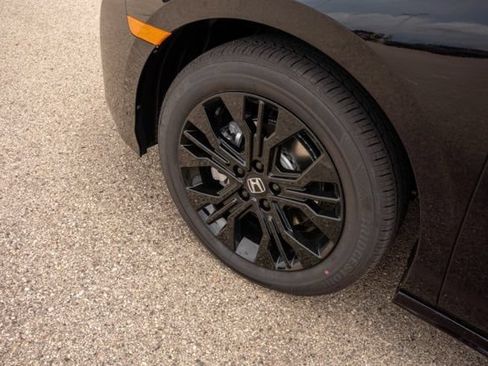 Used 2023 Honda Odyssey Sport image 15