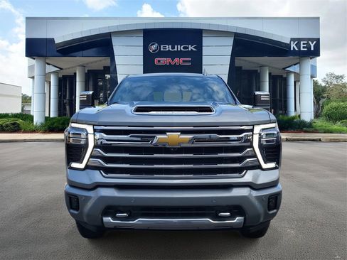 Used 2024 Chevrolet Silverado 3500 High Country w/ Technology Package image 2