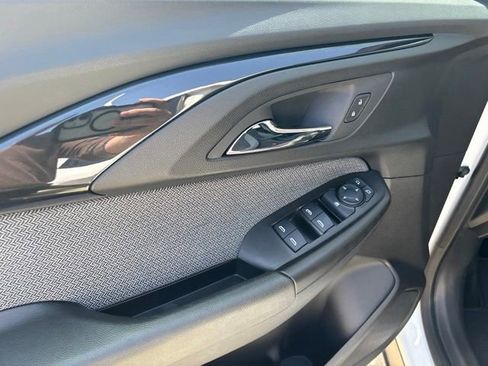 Certified 2023 Chevrolet TrailBlazer LT FWD image 10
