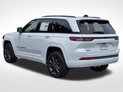 New 2026 Jeep Grand Cherokee Limited AWD/4WD image 16