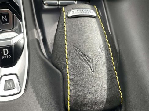 Used 2023 Chevrolet Corvette Stingray Premium Conv w/ Z51 Performance Package image 27