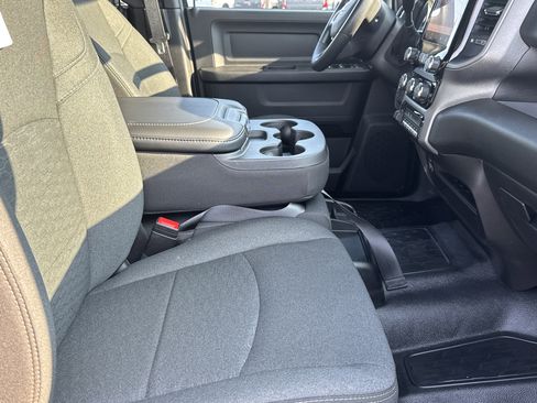 New 2026 RAM 3500 Tradesman w/ Chrome Appearance Group image 10