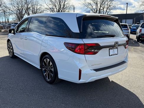 Certified 2026 Honda Odyssey Elite image 7