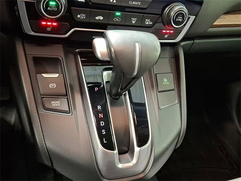 Used 2018 Honda CR-V Touring image 15