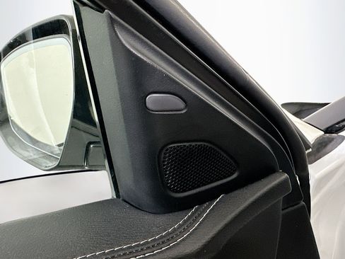 Used 2016 Nissan Maxima Platinum image 16