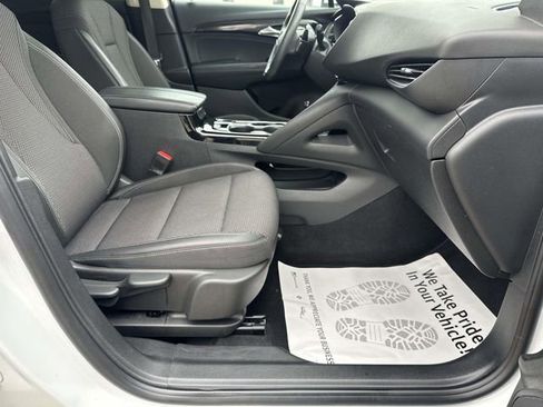 Used 2023 Buick Envision Preferred AWD/4WD image 17
