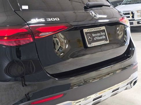 Used 2025 Mercedes-Benz GLC 300 GLC 300 image 13