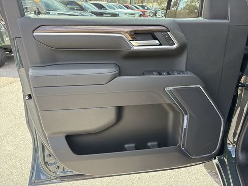 New 2026 Chevrolet Silverado 1500 LT w/ Z71 Off-Road Package AWD/4WD image 23