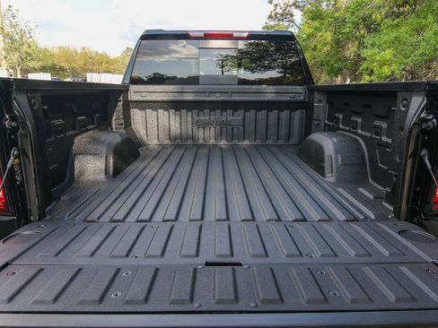 New 2026 GMC Sierra 1500 SLT w/ SLT Premium Plus Package AWD/4WD image 29